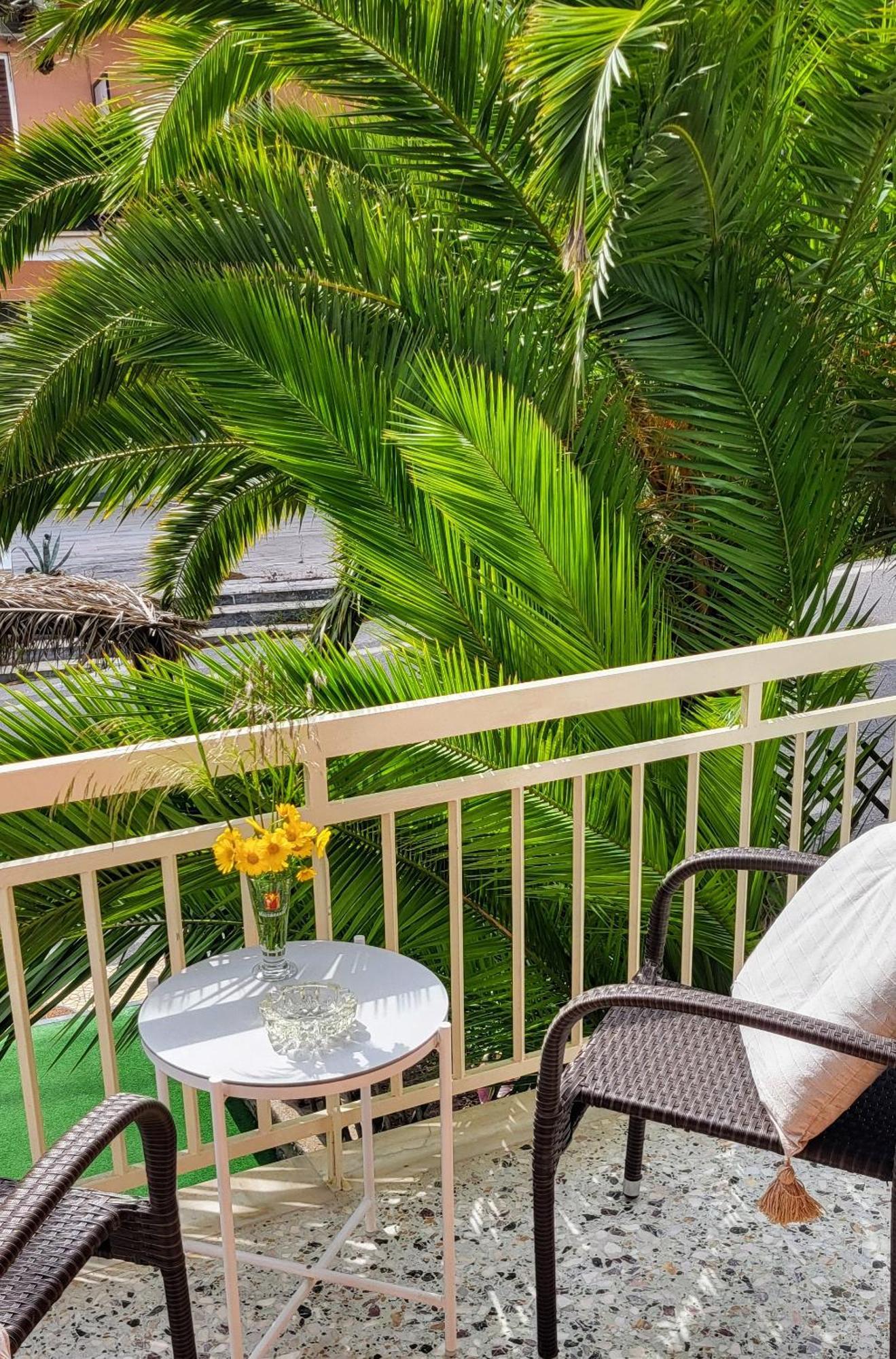 Possidon Hotel Agia Marina  Exterior photo
